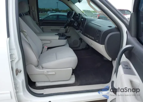 2011 Chevrolet Silverado 1500 Lt z USA, uszkodzony, nr VIN 3GCPKSE34BG403730